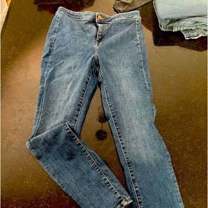 Vylette jegging size 9